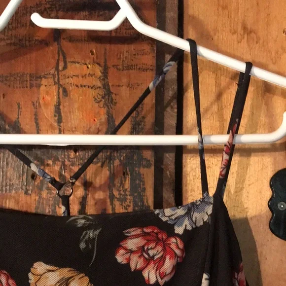 Mesh Floral Romper 🧚 - Picture 4 of 6